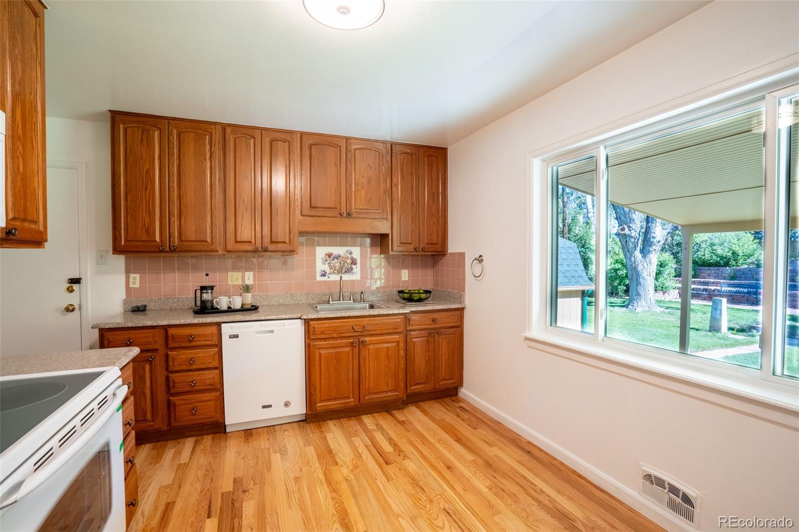 MLS Image #6 for 2744 s newton way,denver, Colorado