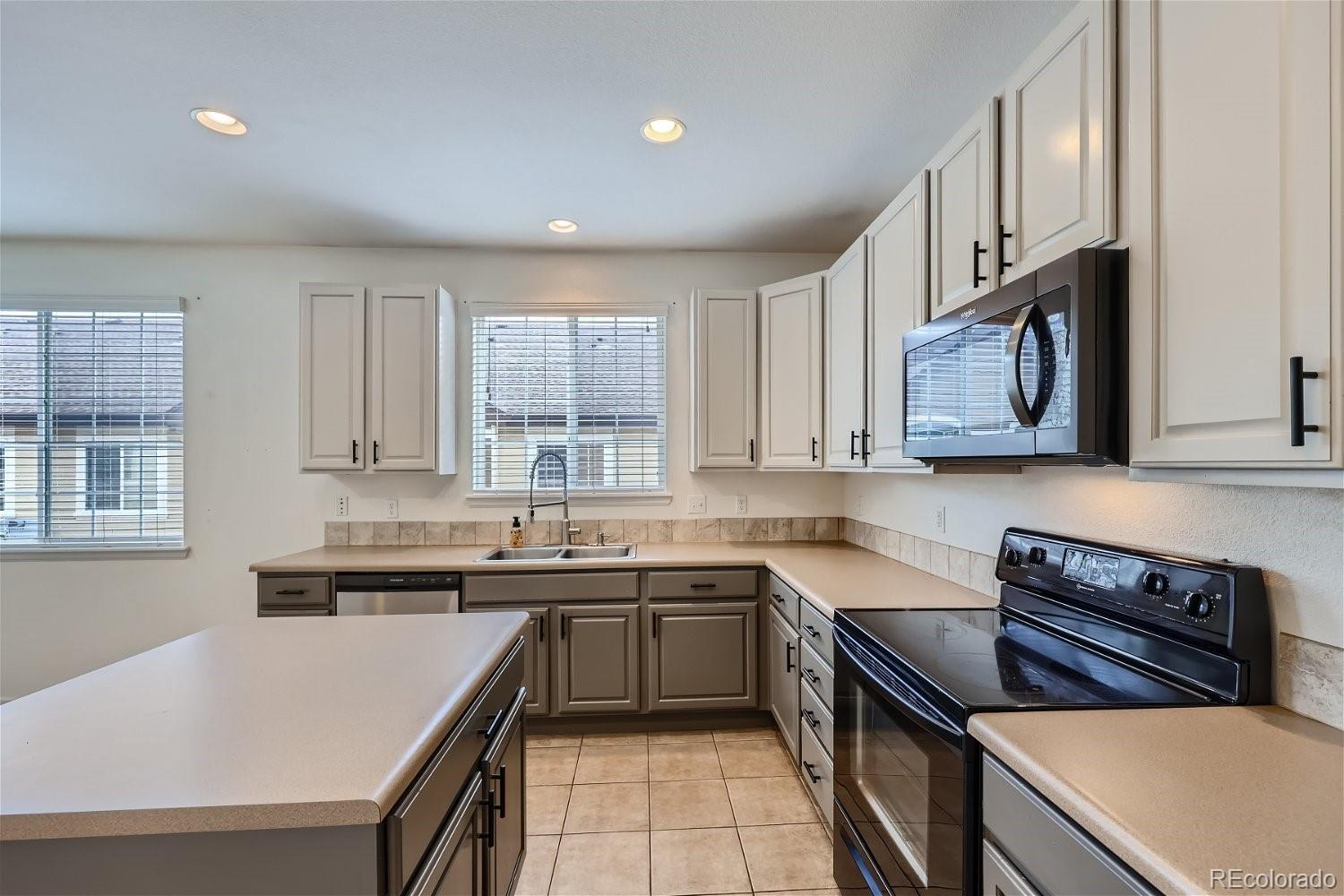 MLS Image #11 for 1436  turnberry drive,castle rock, Colorado