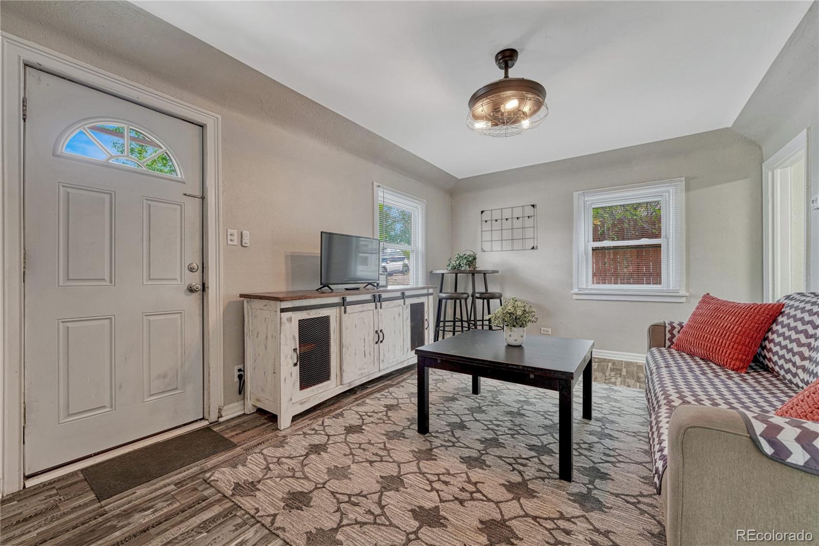 MLS Image #29 for 3201 s pearl street,englewood, Colorado