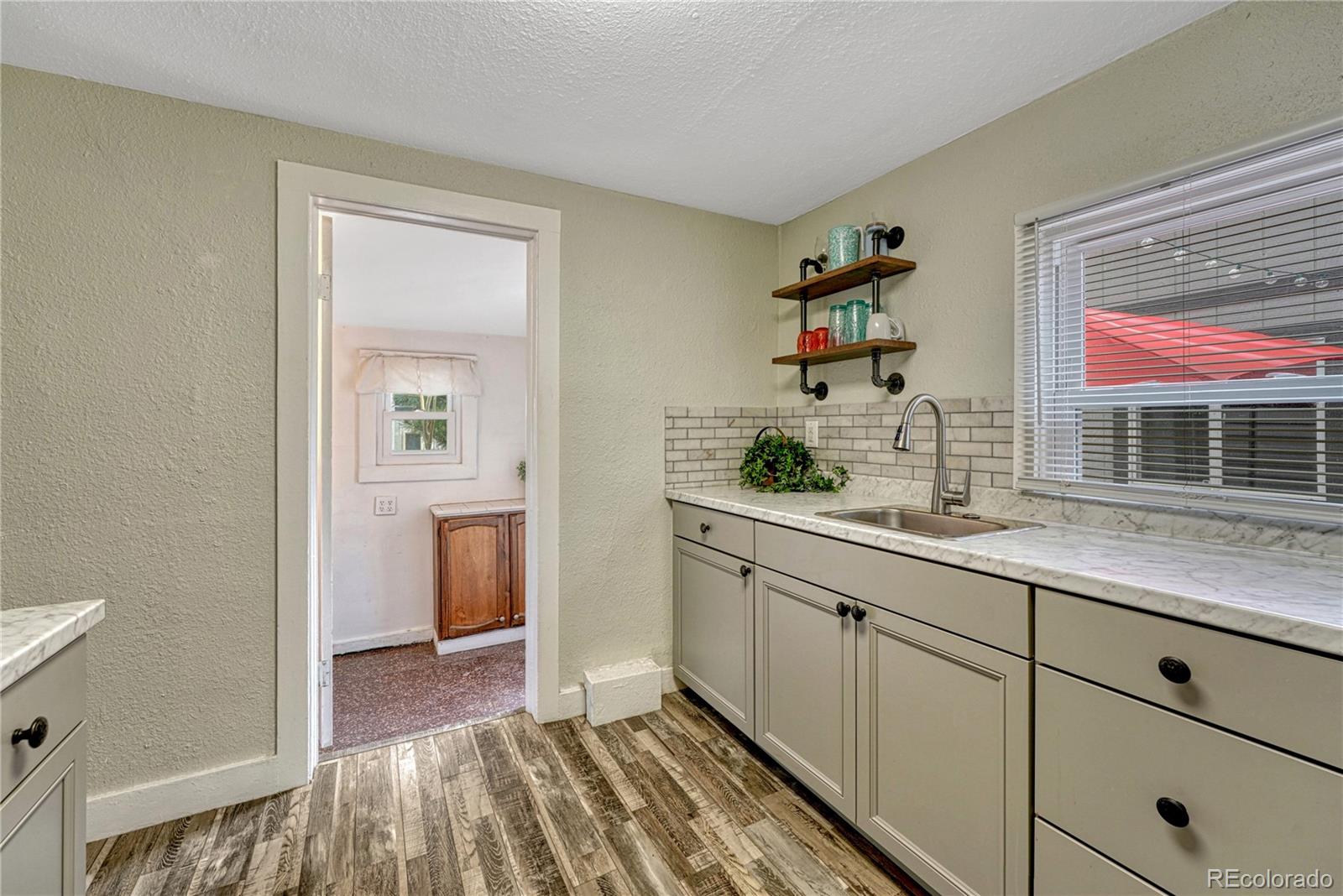 MLS Image #39 for 3201 s pearl street,englewood, Colorado
