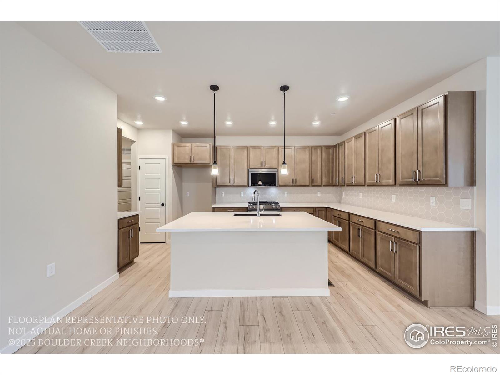 MLS Image #6 for 834 w 128th place,westminster, Colorado