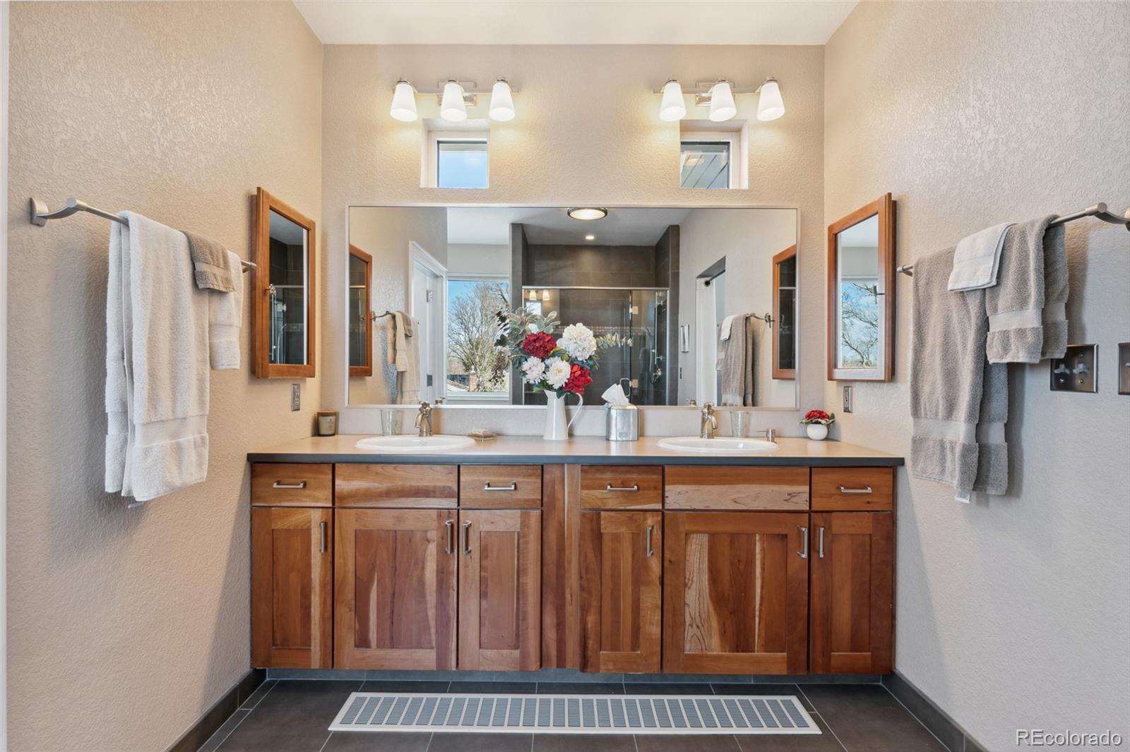 MLS Image #23 for 831  crescent drive,boulder, Colorado