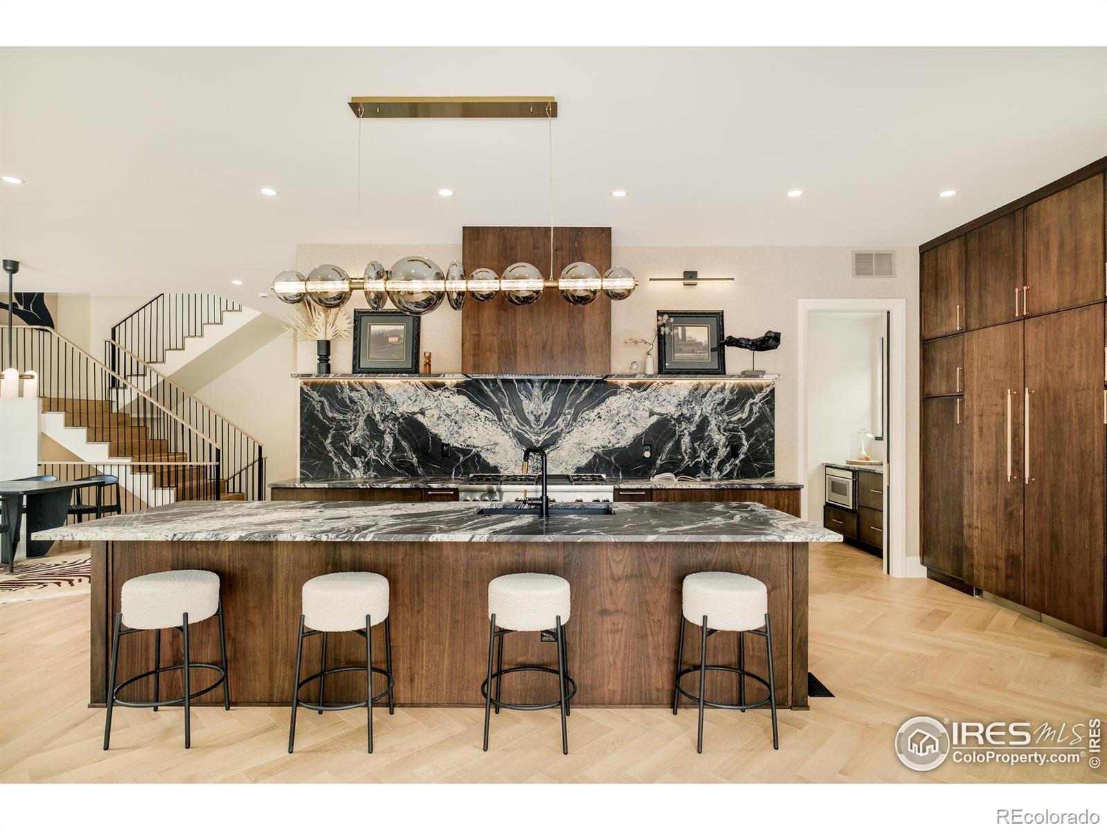 MLS Image #10 for 633  dexter street,denver, Colorado