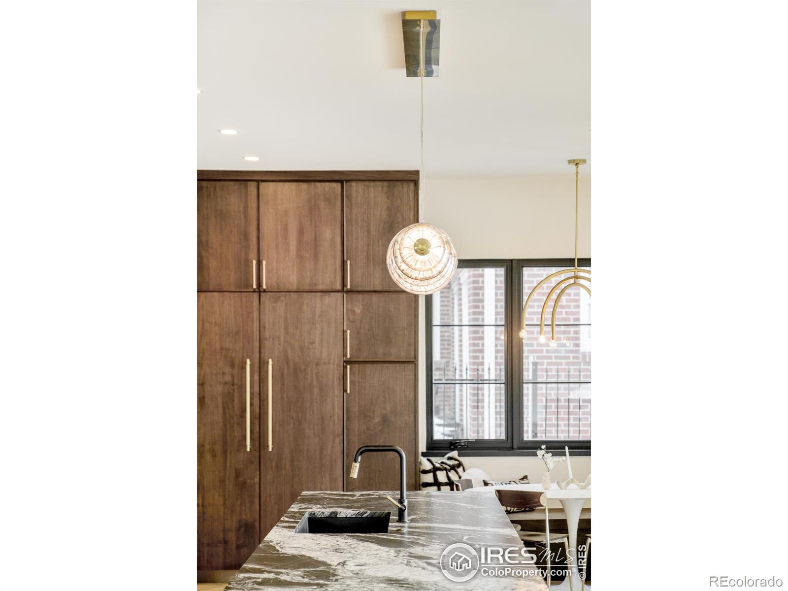 MLS Image #11 for 633  dexter street,denver, Colorado