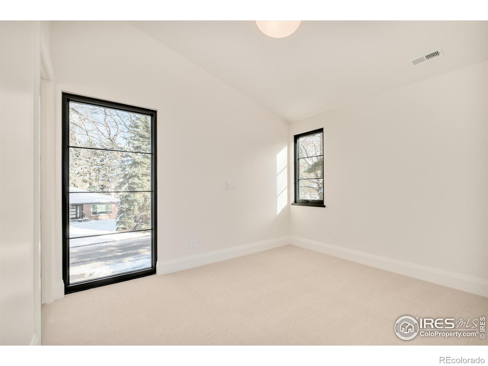 MLS Image #28 for 633  dexter street,denver, Colorado
