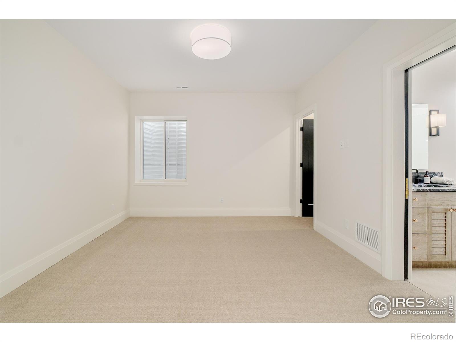 MLS Image #33 for 633  dexter street,denver, Colorado