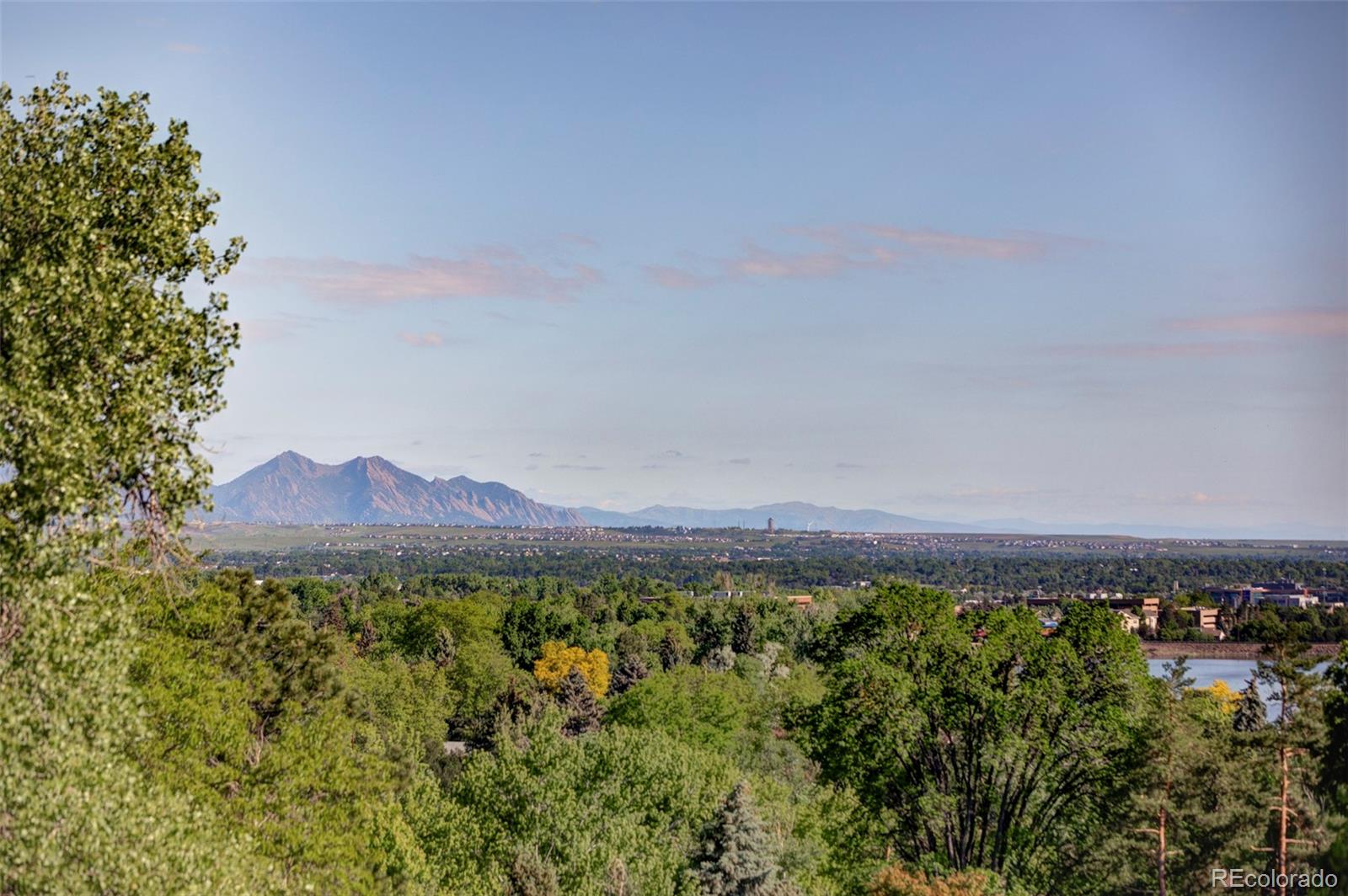MLS Image #6 for 12212 w 16th drive,lakewood, Colorado