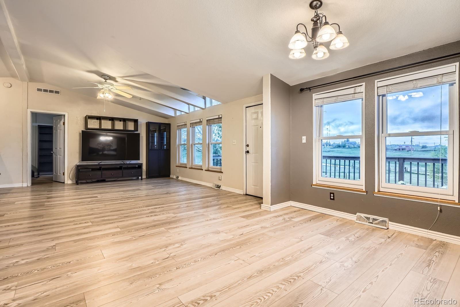 MLS Image #9 for 1062  pinon lane,elizabeth, Colorado