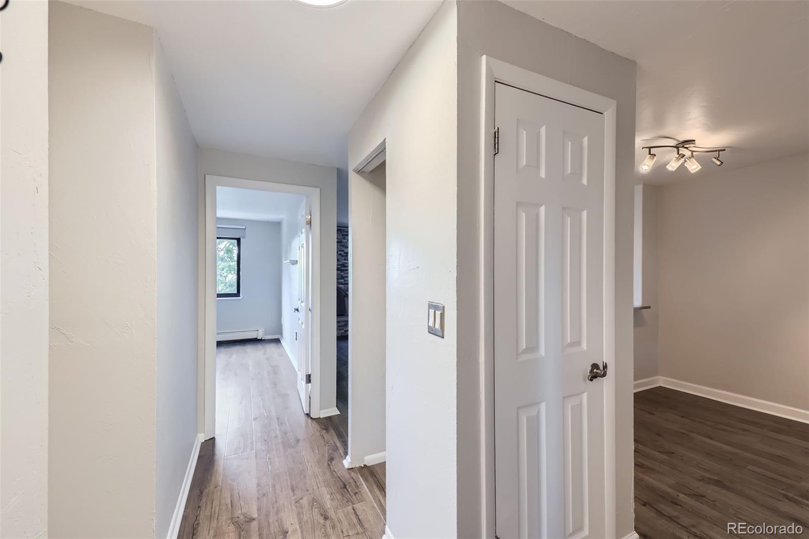 MLS Image #16 for 1008 n corona street,denver, Colorado