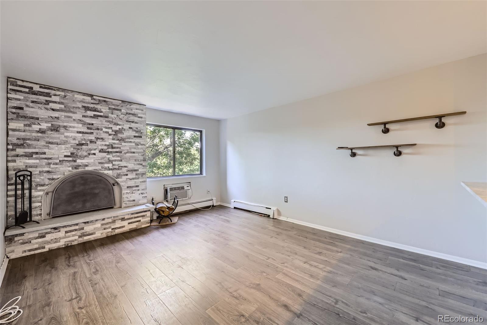 MLS Image #2 for 1008 n corona street,denver, Colorado