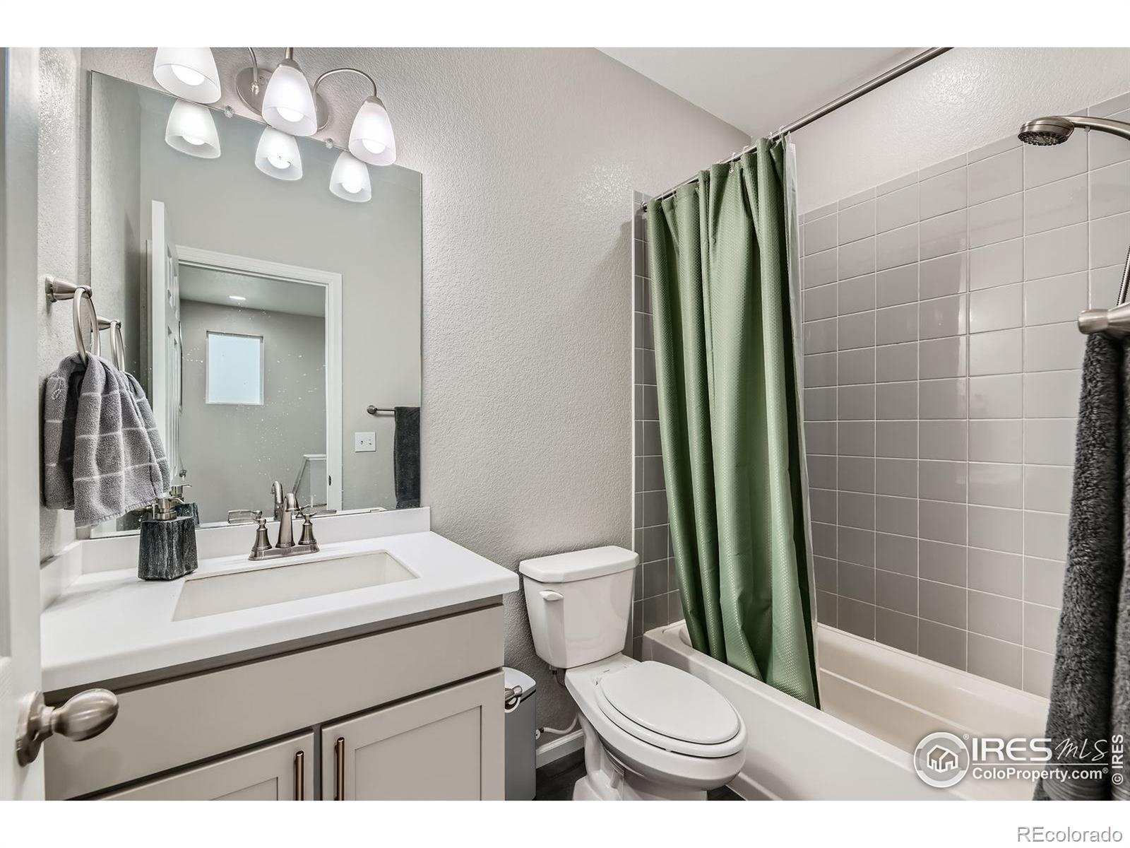 MLS Image #8 for 17106 e alameda parkway,aurora, Colorado