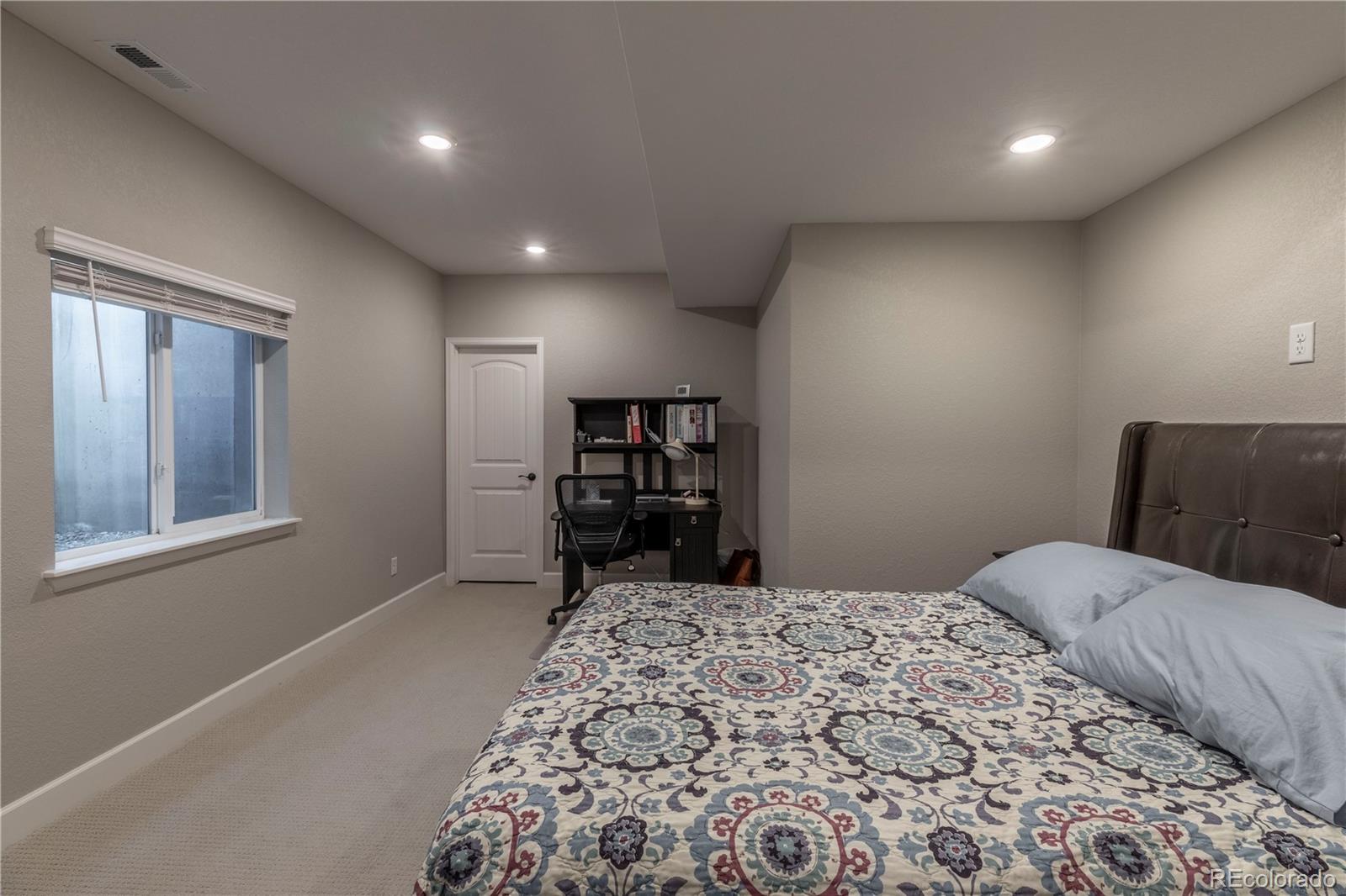MLS Image #27 for 9843  rosalee peak street,littleton, Colorado