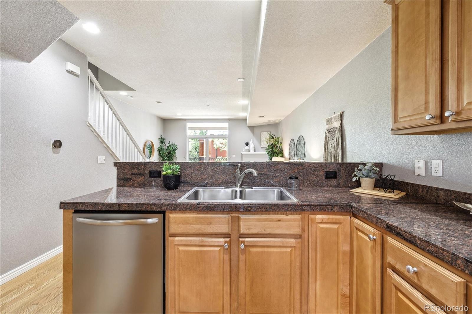 MLS Image #12 for 3030  wyandot street 4,denver, Colorado