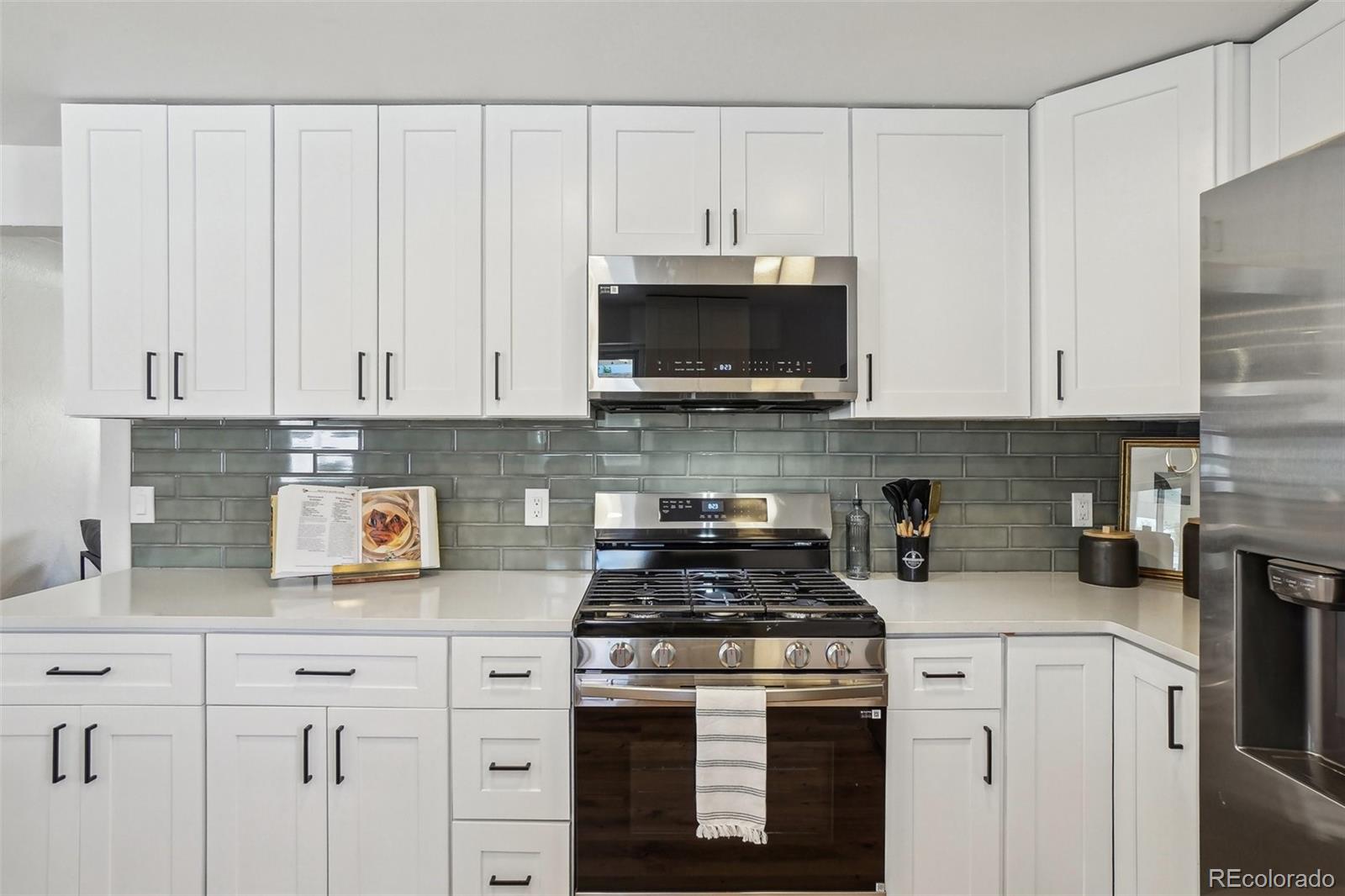 MLS Image #12 for 6068  lee street,arvada, Colorado