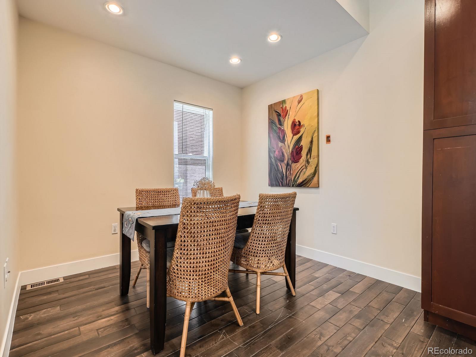 MLS Image #10 for 2775  california street,denver, Colorado