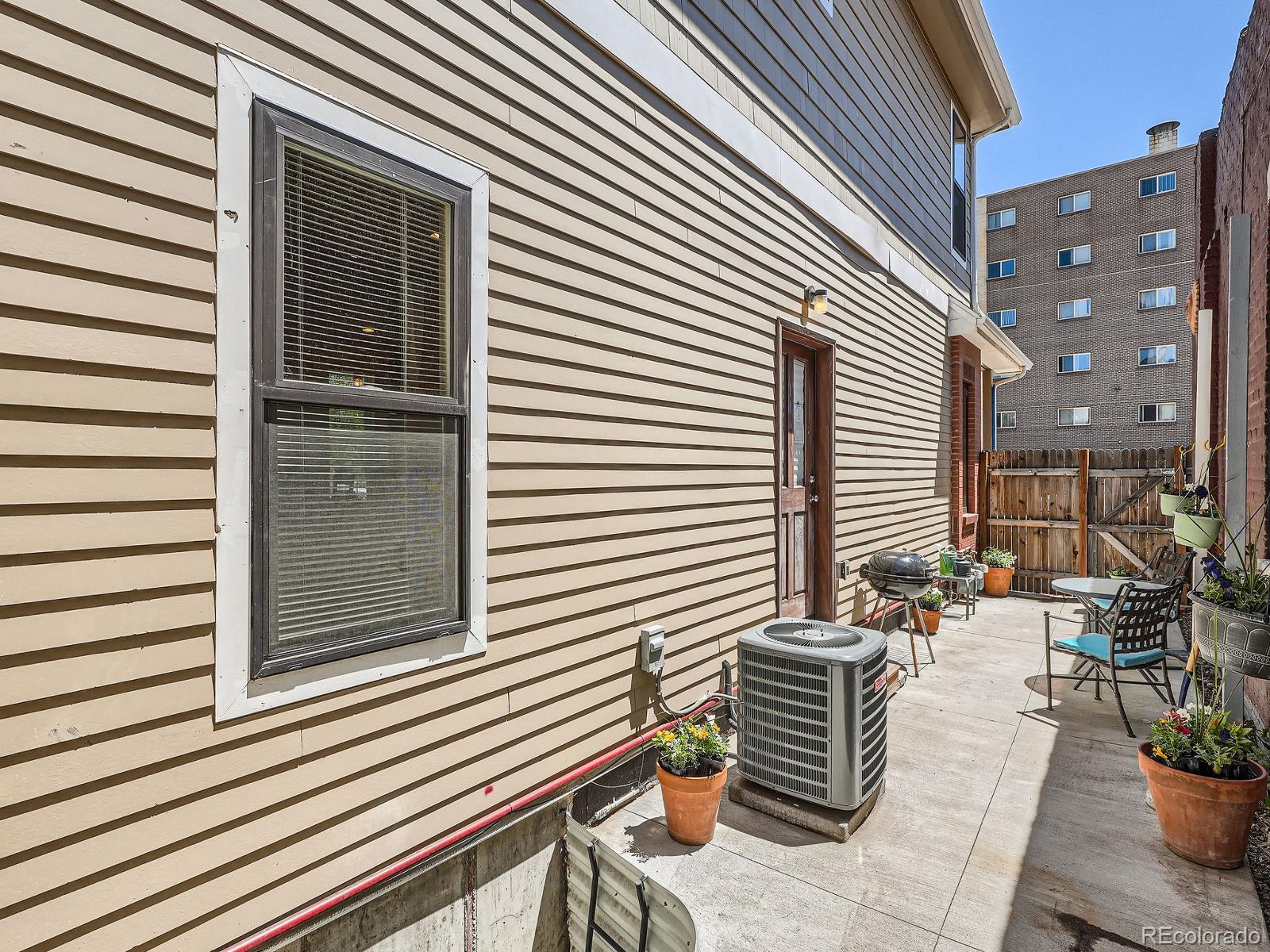 MLS Image #22 for 2775  california street,denver, Colorado
