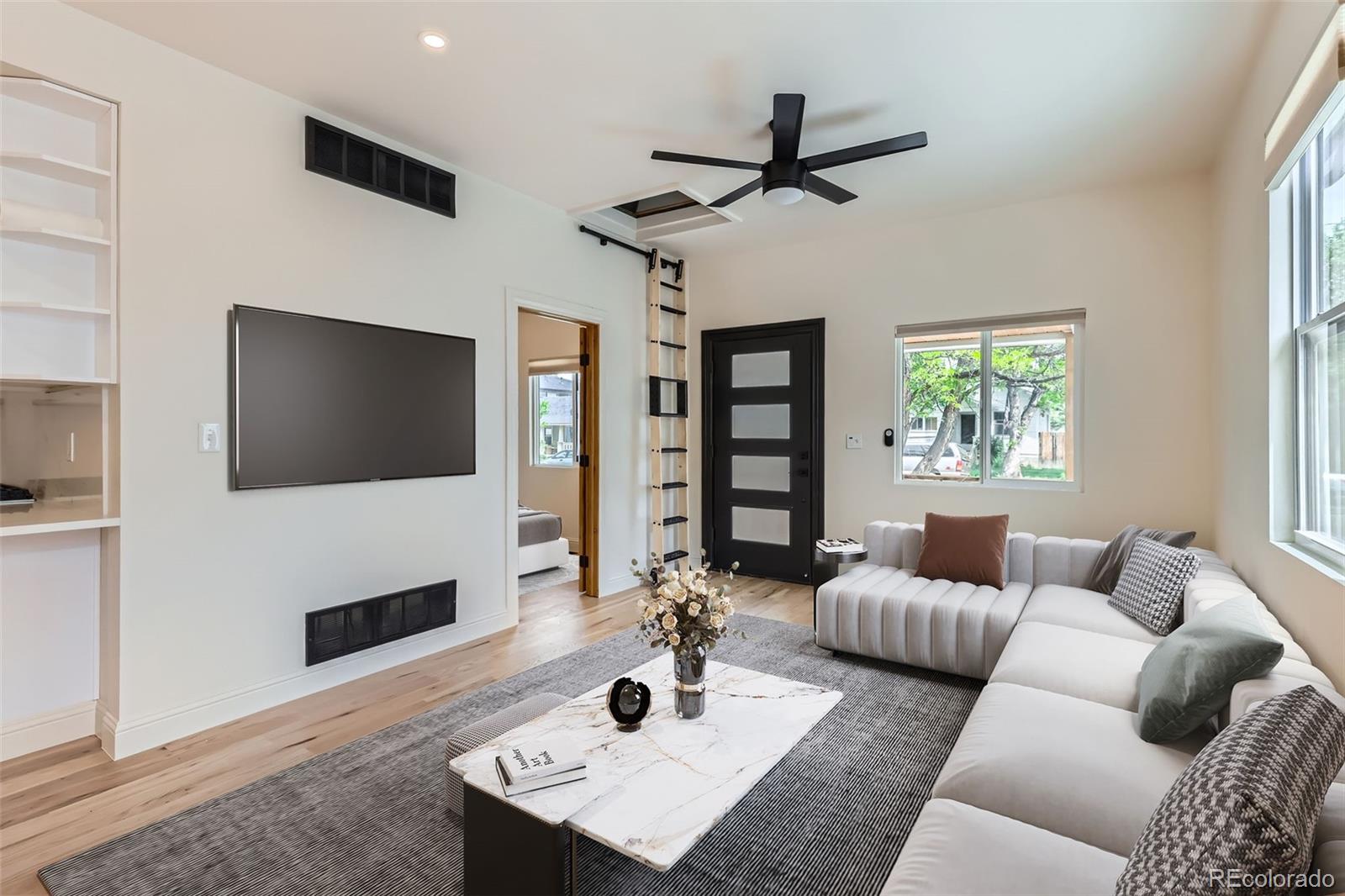 MLS Image #10 for 2849 s bannock street,englewood, Colorado