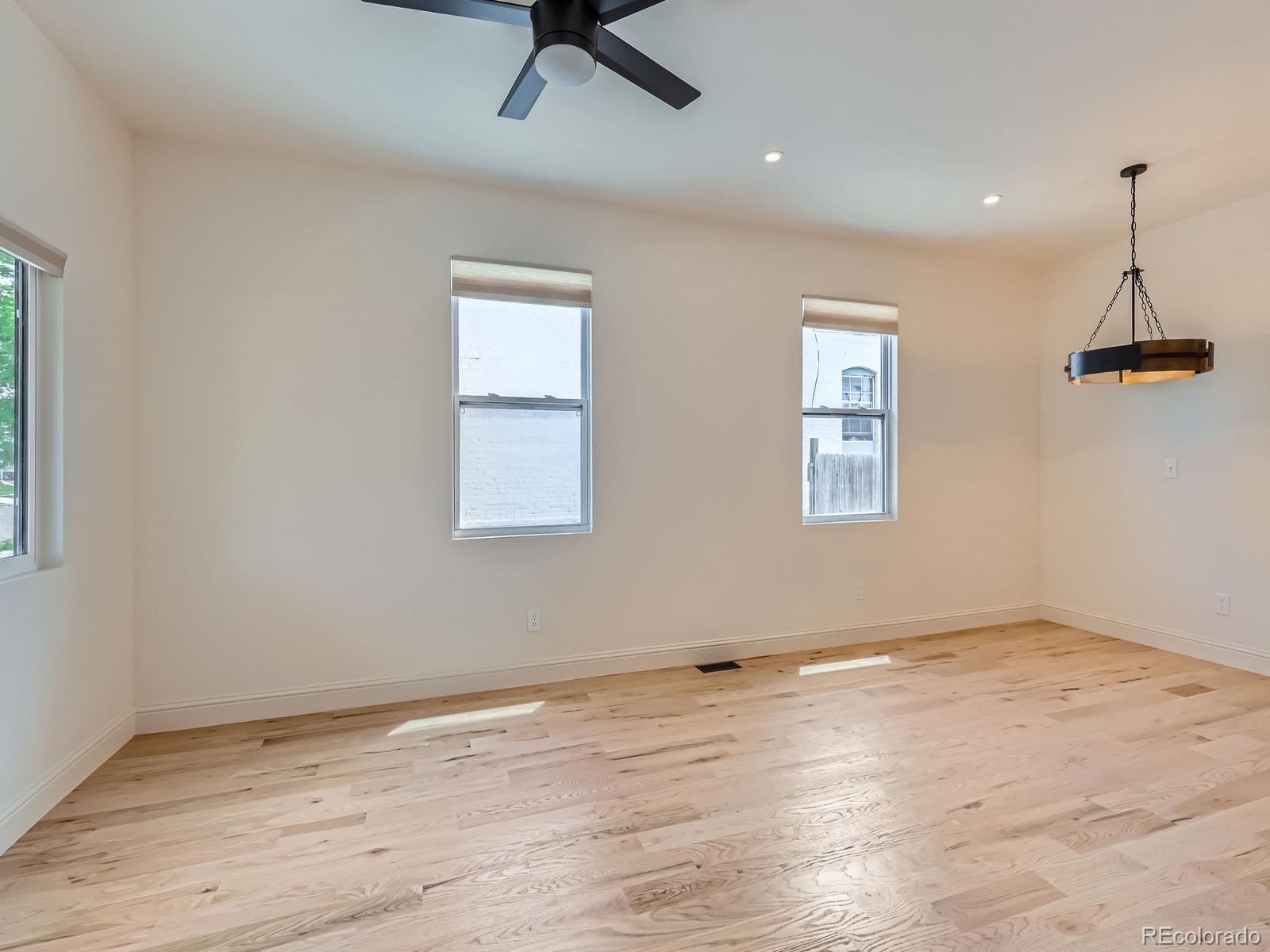 MLS Image #11 for 2849 s bannock street,englewood, Colorado