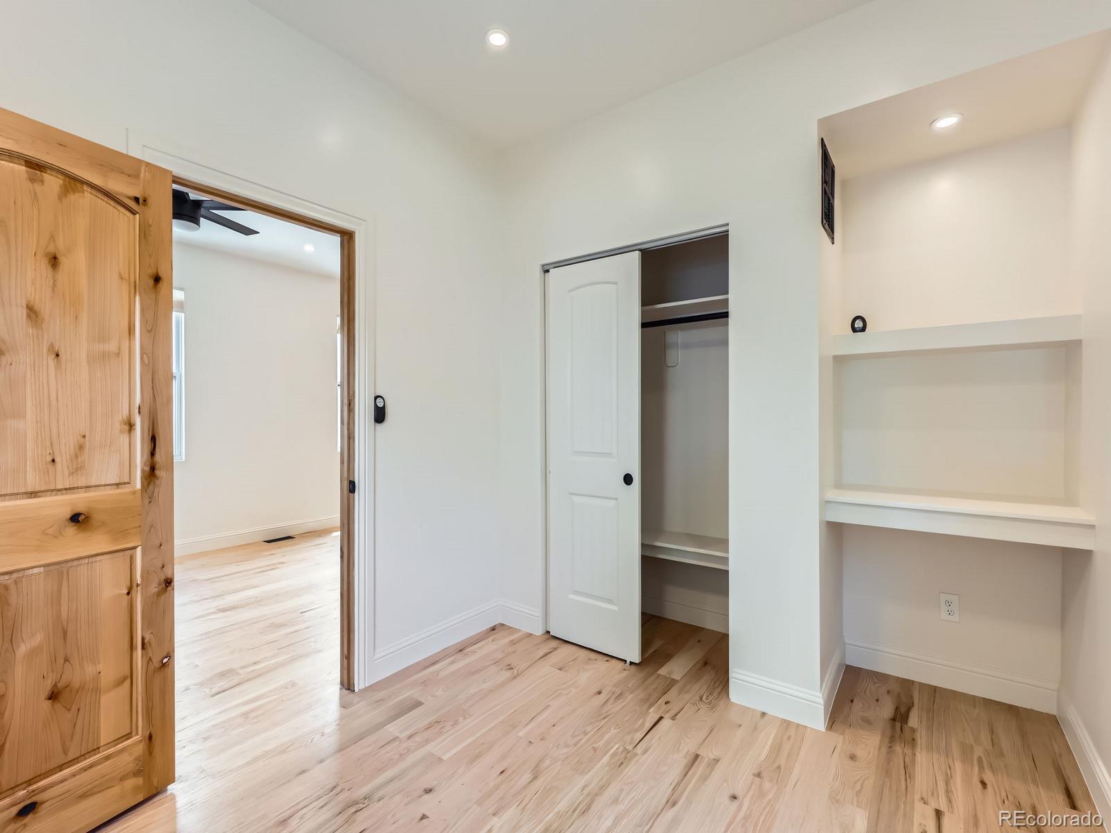 MLS Image #21 for 2849 s bannock street,englewood, Colorado
