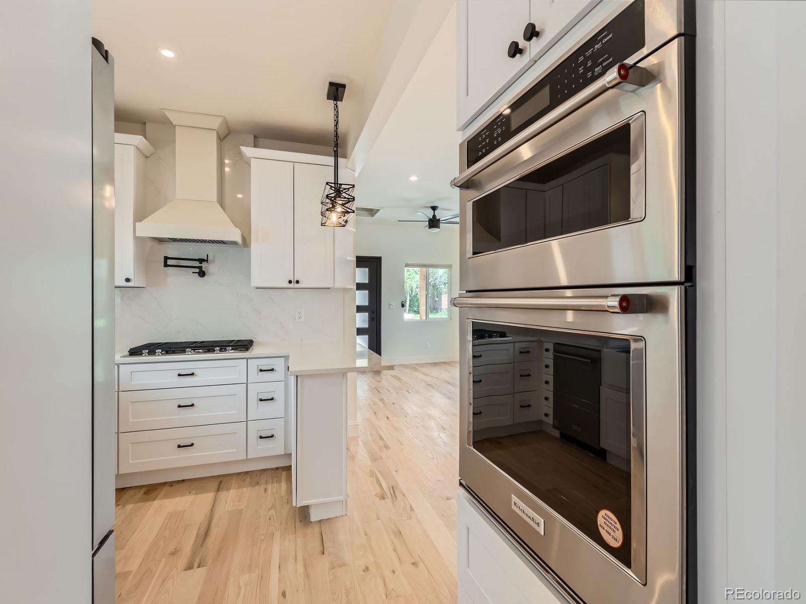 MLS Image #9 for 2849 s bannock street,englewood, Colorado
