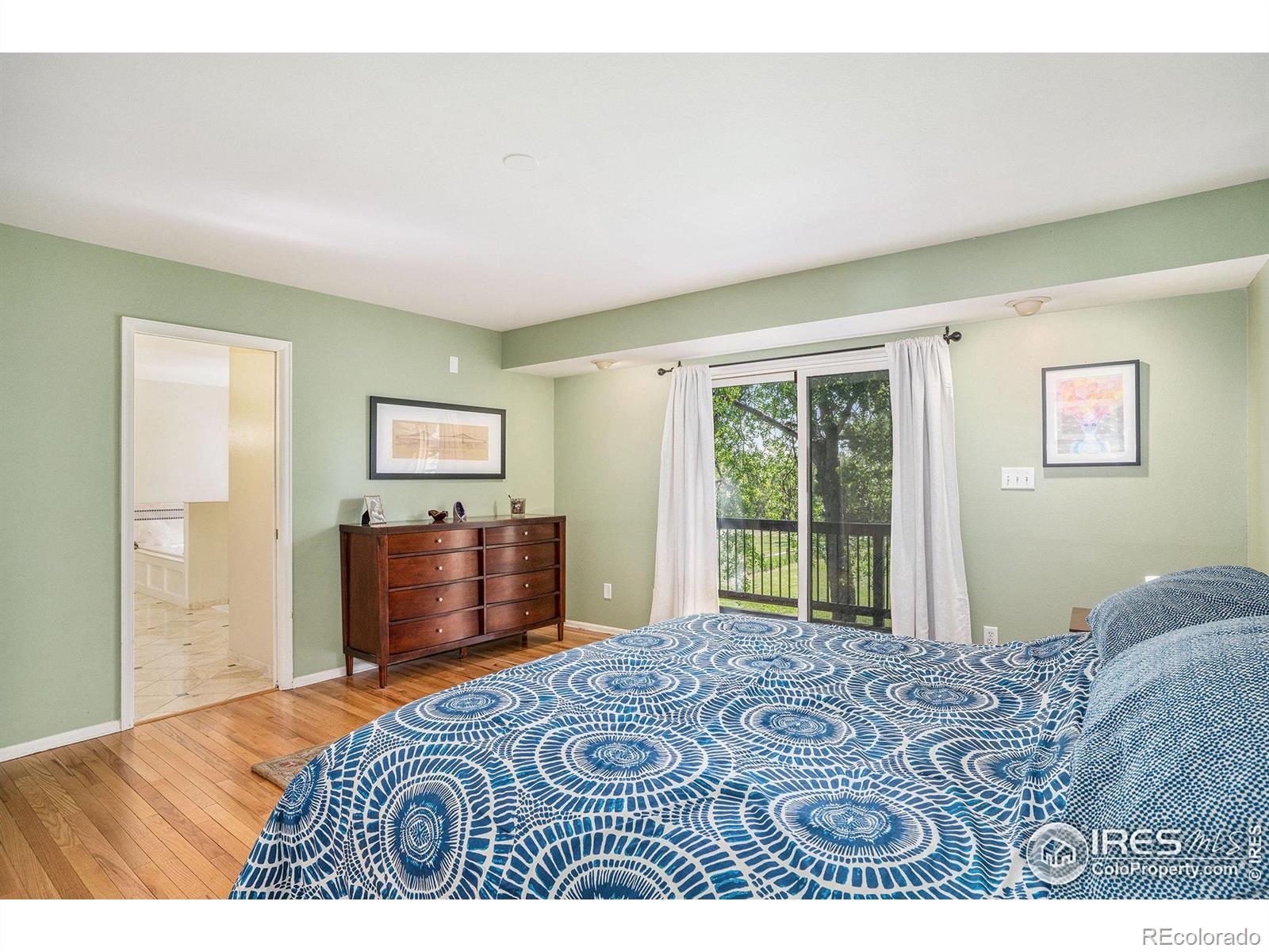 MLS Image #12 for 7528  estate circle,niwot, Colorado