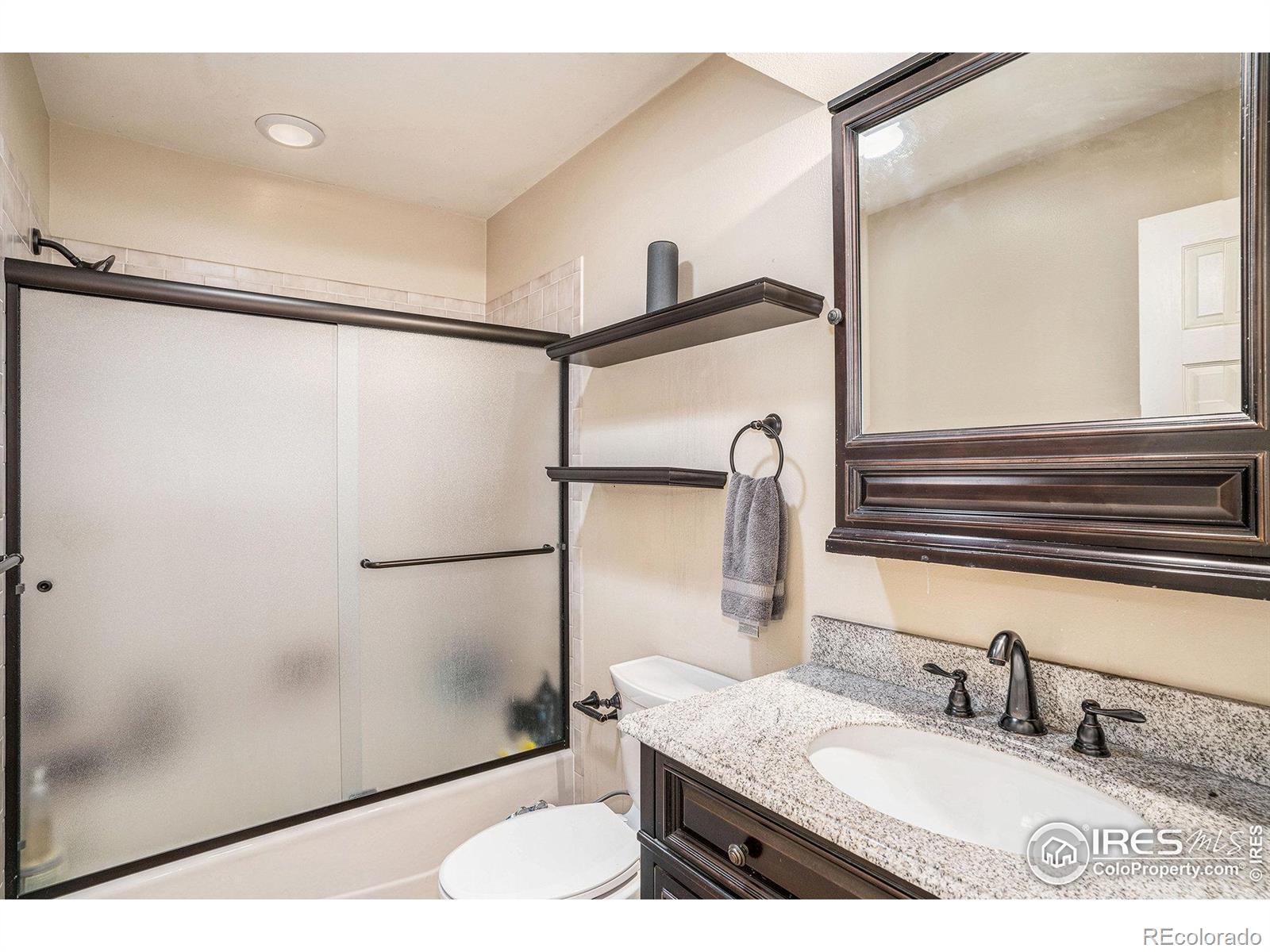MLS Image #16 for 7528  estate circle,niwot, Colorado