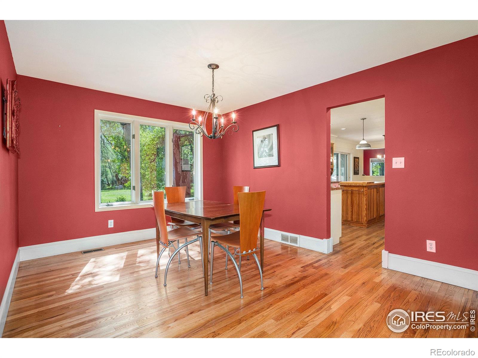 MLS Image #5 for 7528  estate circle,niwot, Colorado