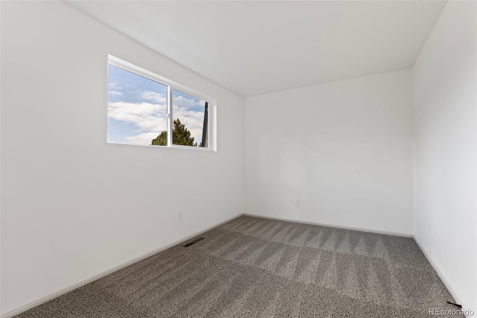 MLS Image #11 for 2115  friendship circle,colorado springs, Colorado