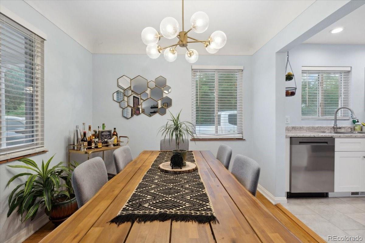 MLS Image #5 for 2681  leyden street,denver, Colorado
