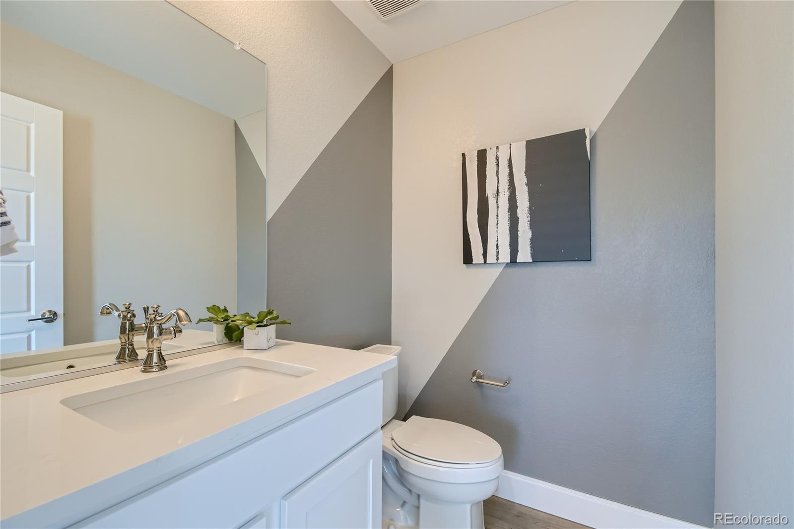 MLS Image #22 for 6864  bryant court,denver, Colorado