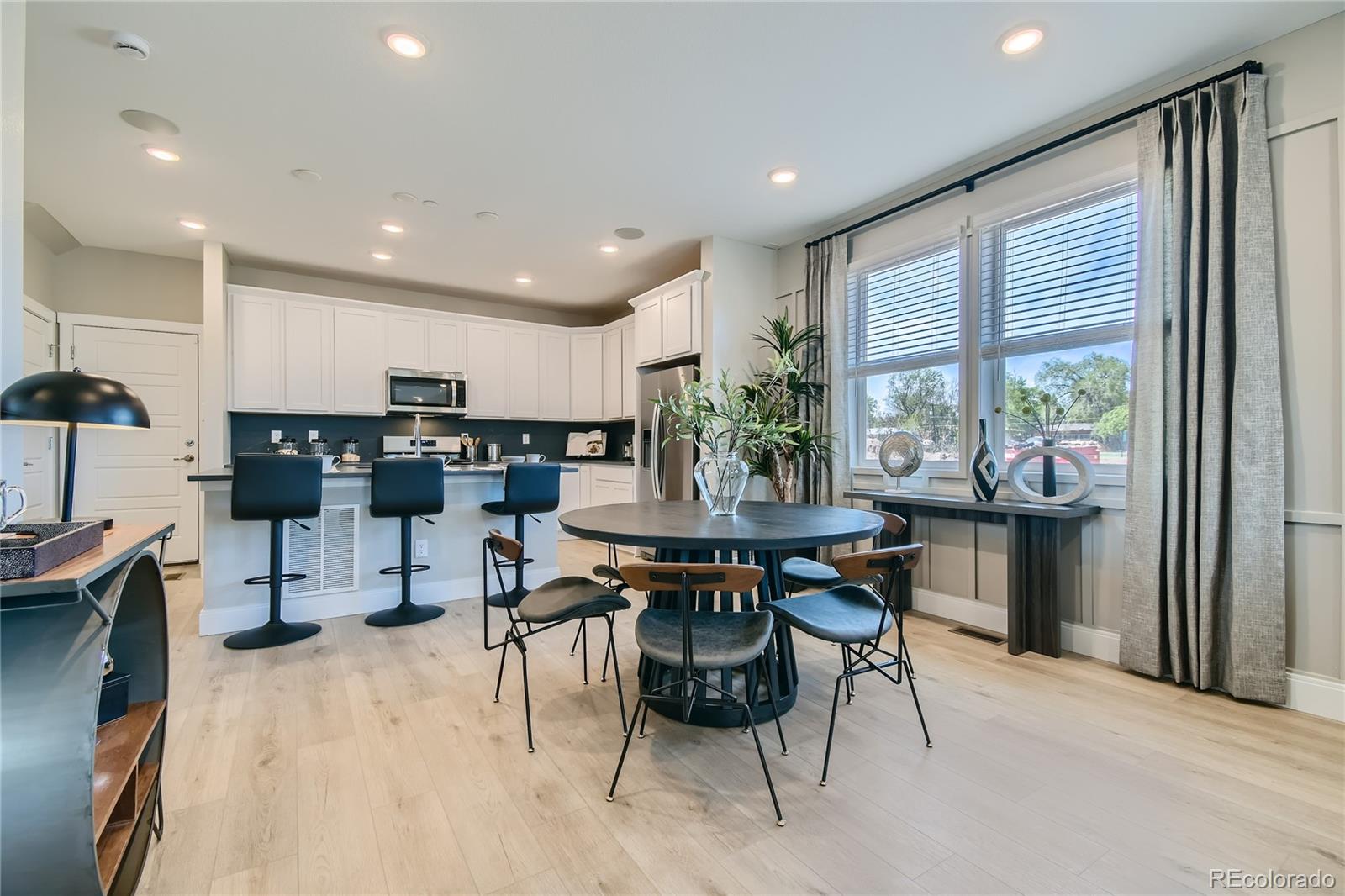 MLS Image #9 for 6864  bryant court,denver, Colorado