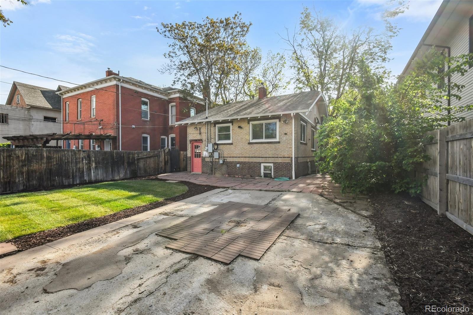 MLS Image #31 for 1633  gaylord street,denver, Colorado