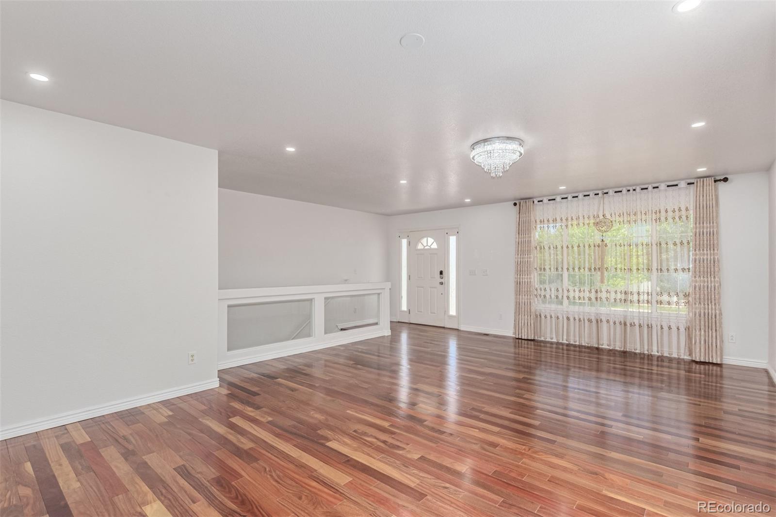 MLS Image #6 for 5403  odessa street,denver, Colorado
