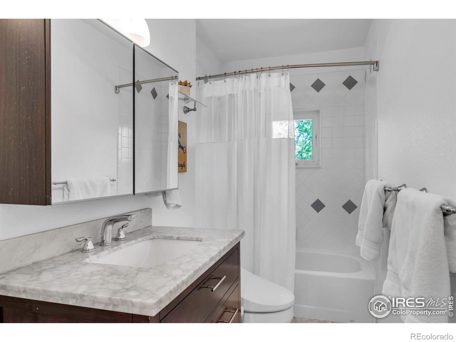 MLS Image #18 for 426 w spruce lane,louisville, Colorado