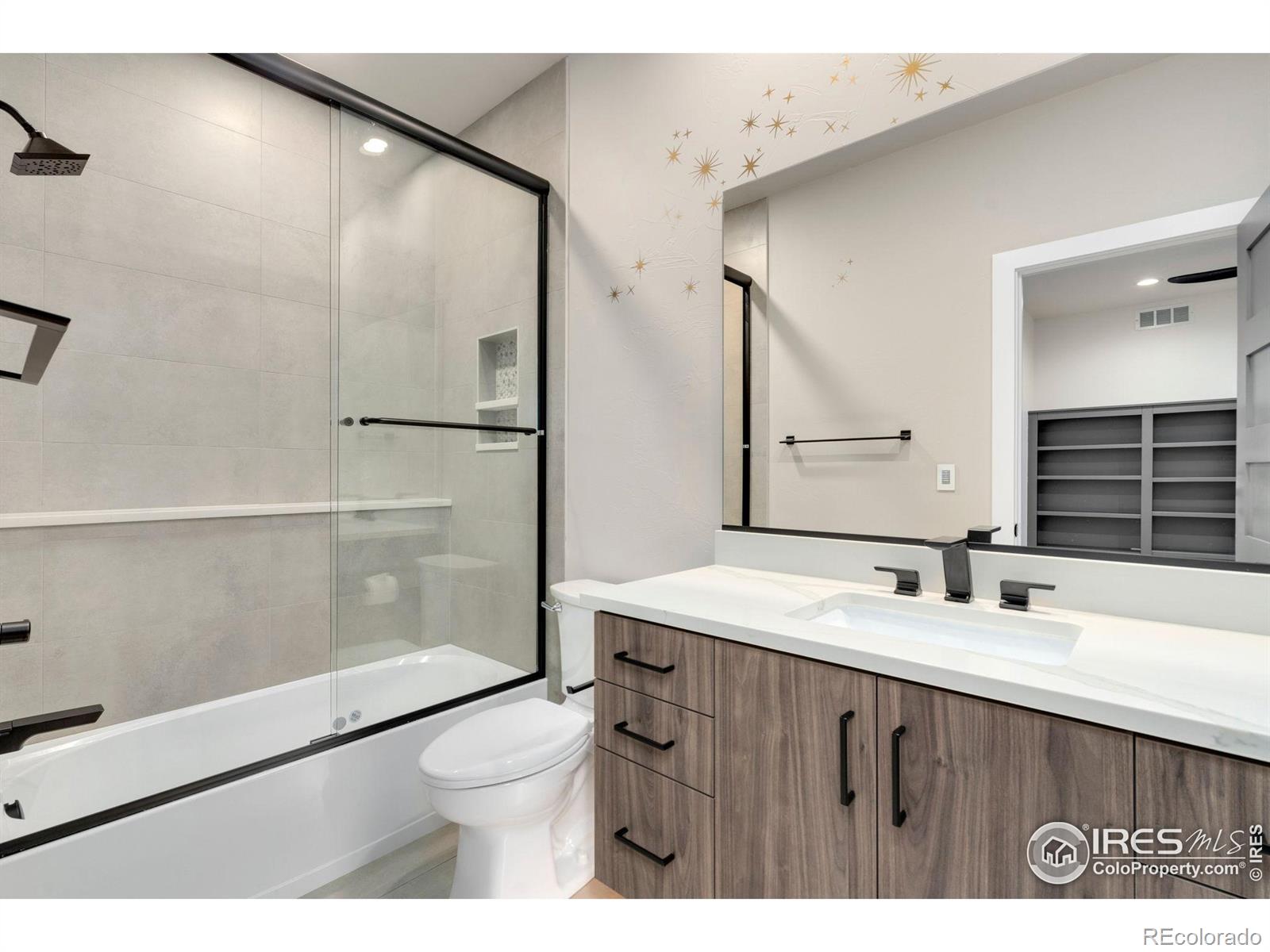 MLS Image #17 for 2123  picture point drive,windsor, Colorado