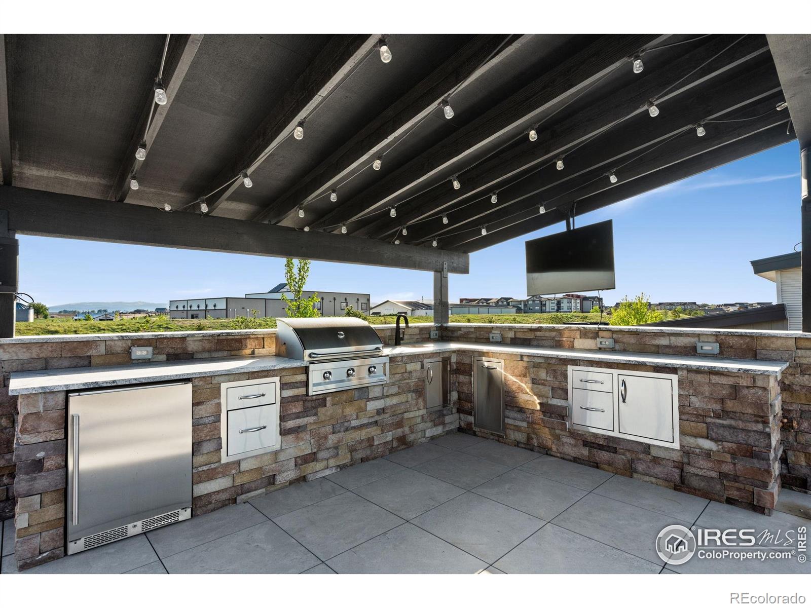 MLS Image #21 for 2123  picture point drive,windsor, Colorado