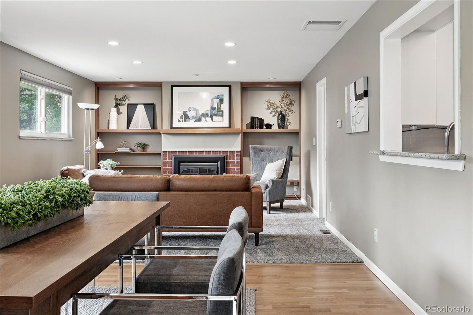 MLS Image #11 for 2925 s harrison street,denver, Colorado