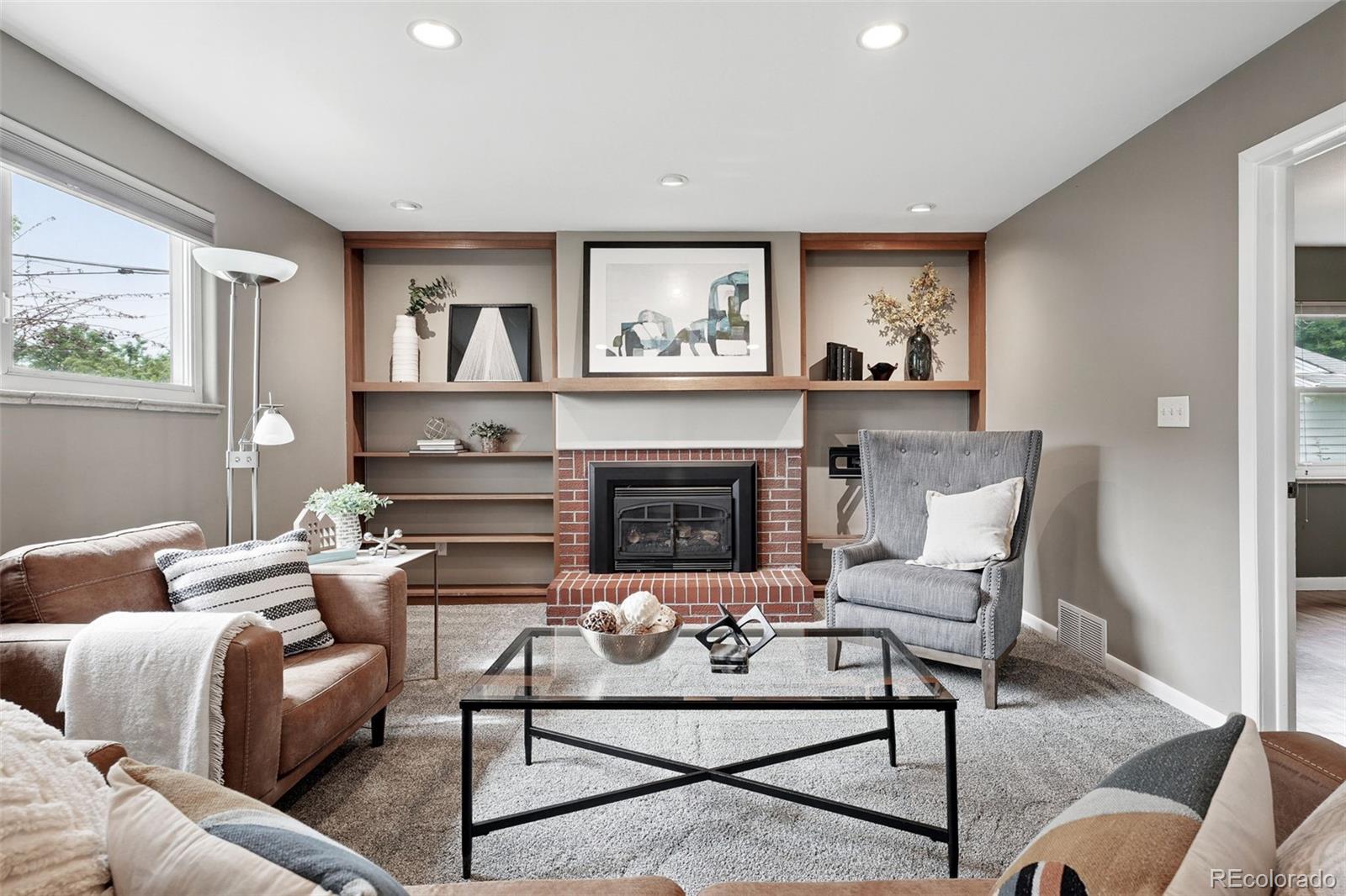 MLS Image #13 for 2925 s harrison street,denver, Colorado