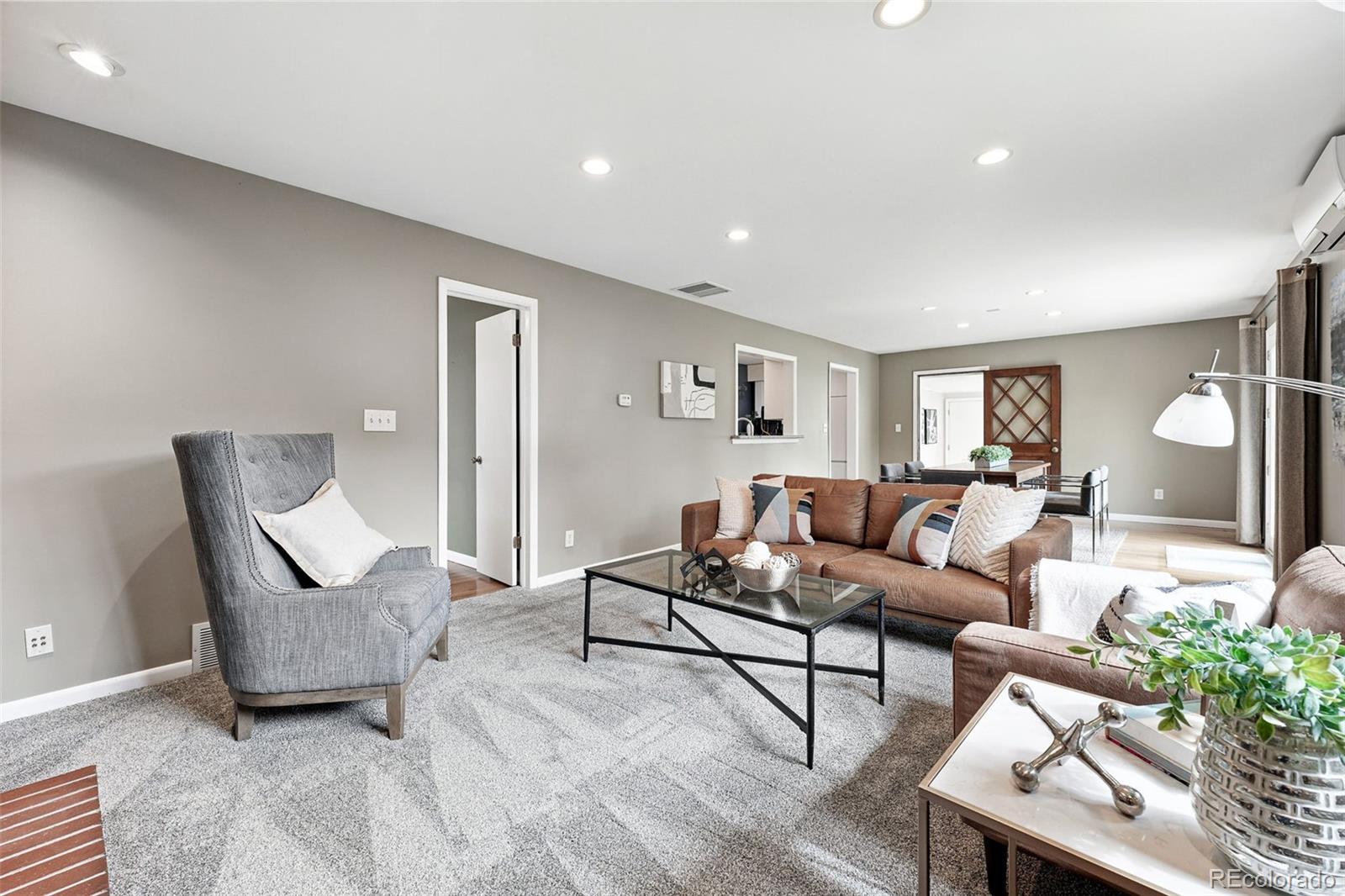 MLS Image #16 for 2925 s harrison street,denver, Colorado
