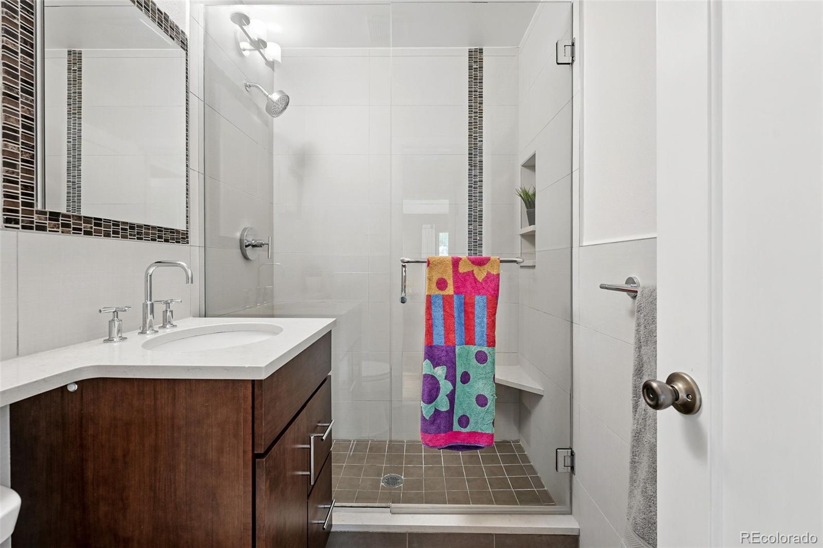 MLS Image #33 for 2925 s harrison street,denver, Colorado