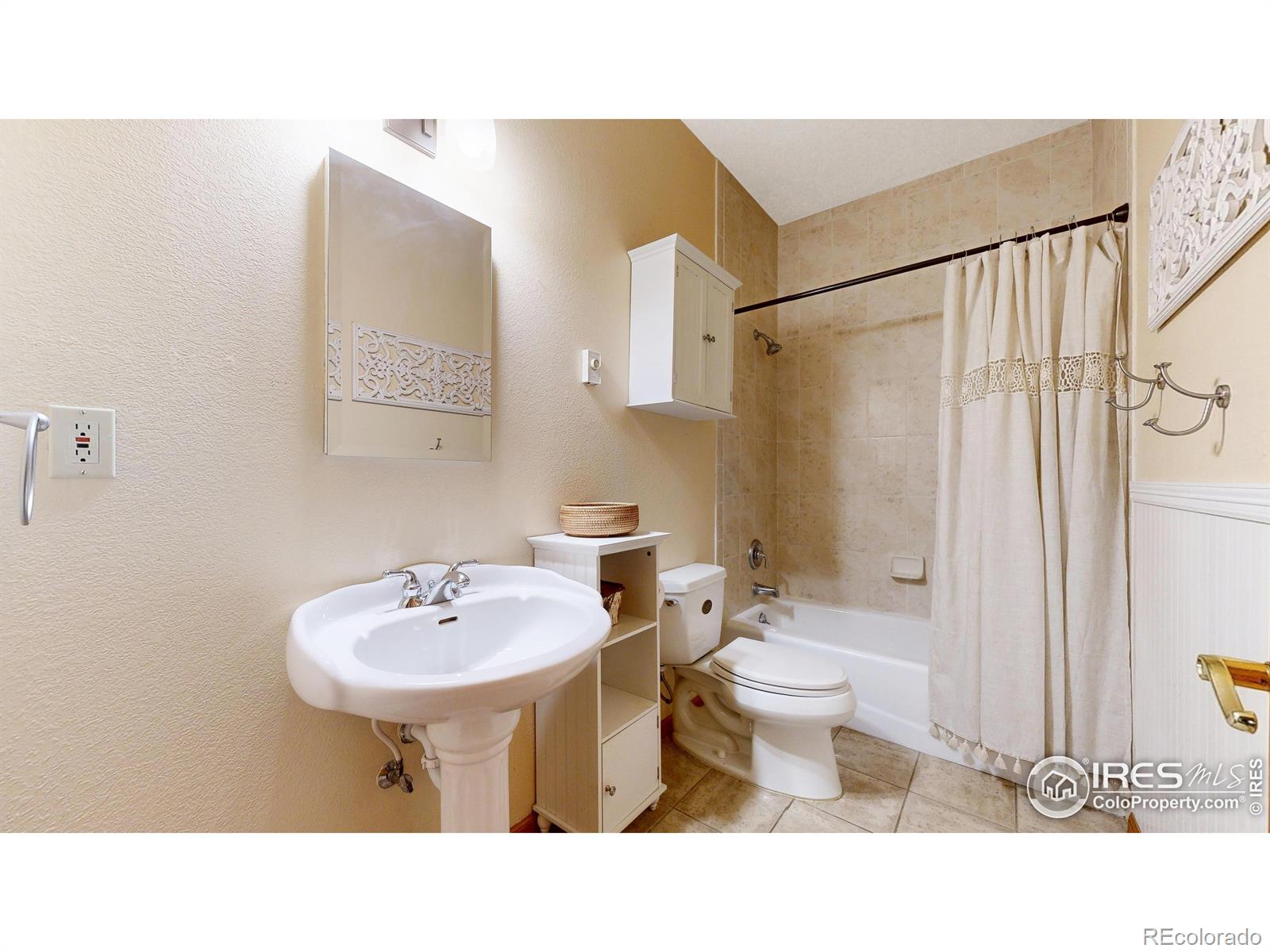 MLS Image #17 for 287  wichita road,lyons, Colorado
