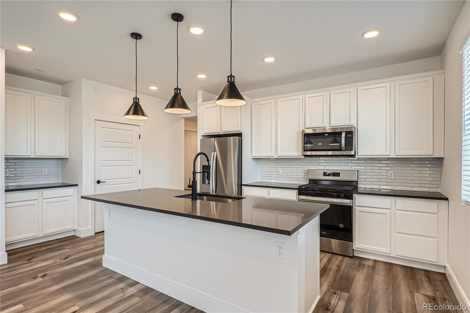 MLS Image #2 for 2491 w 69th place,denver, Colorado