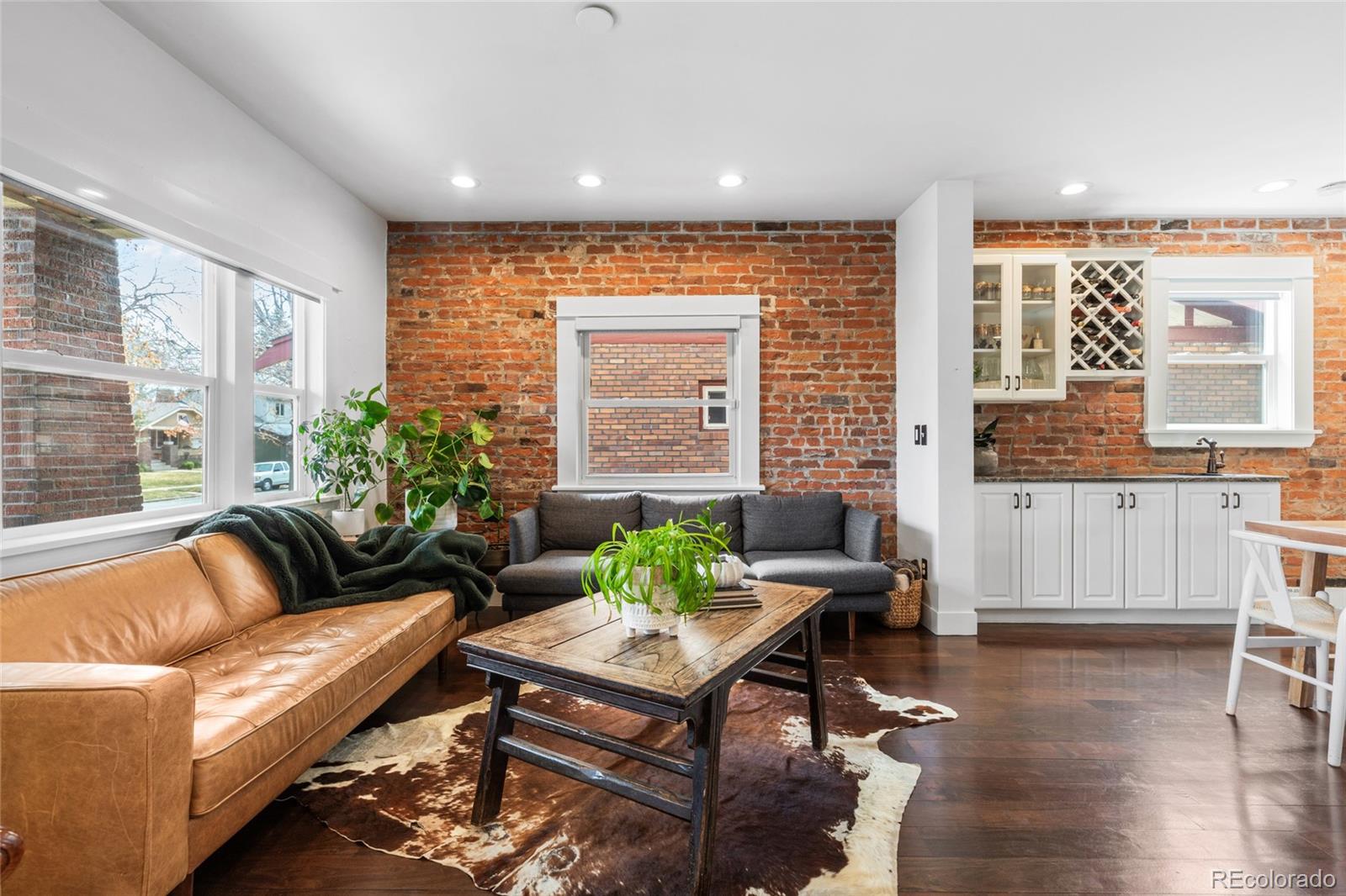 MLS Image #6 for 449 s humboldt street,denver, Colorado