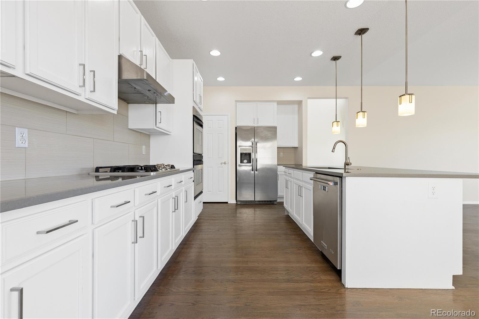 MLS Image #11 for 2509 s bahama way,aurora, Colorado