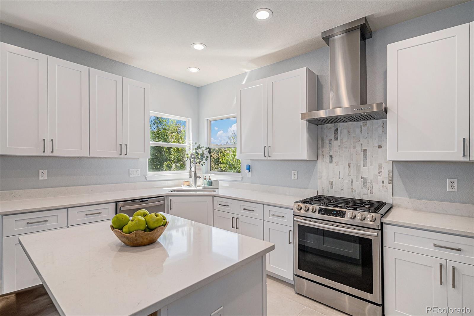 MLS Image #7 for 6039 s ukraine circle,aurora, Colorado