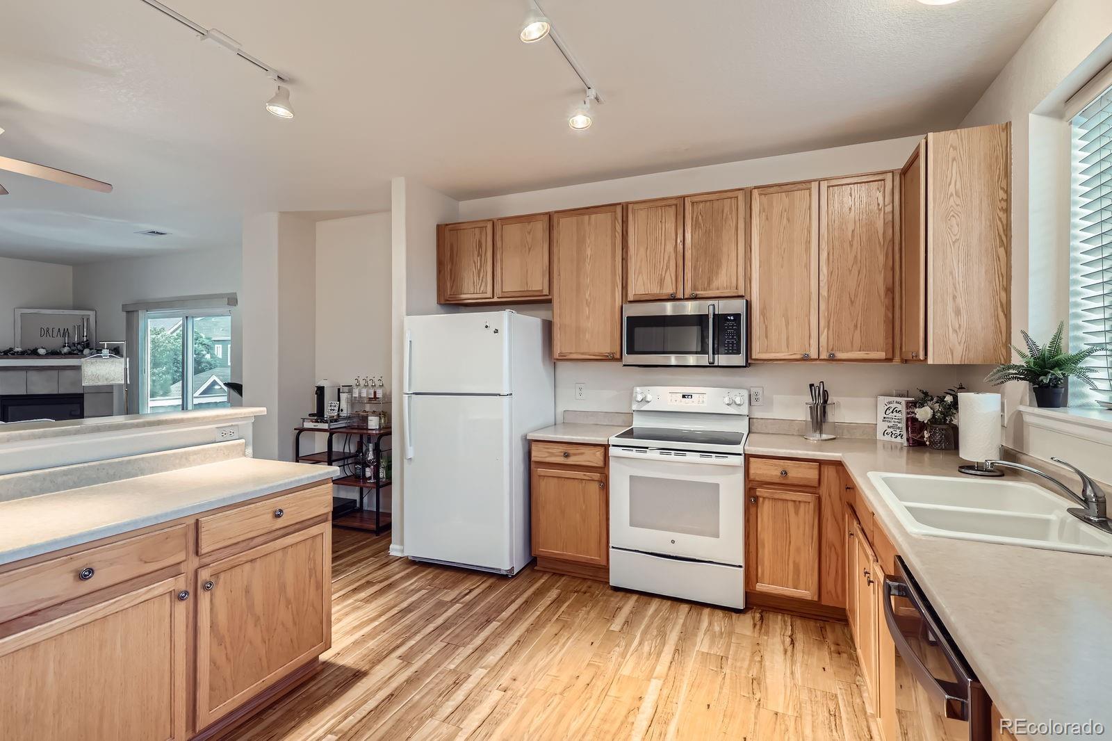 MLS Image #21 for 14700 e 104th avenue 2802,commerce city, Colorado