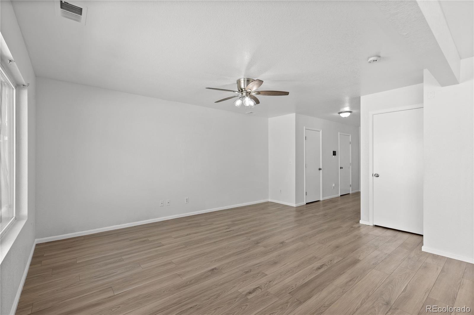 MLS Image #11 for 19817 e 47th place,denver, Colorado