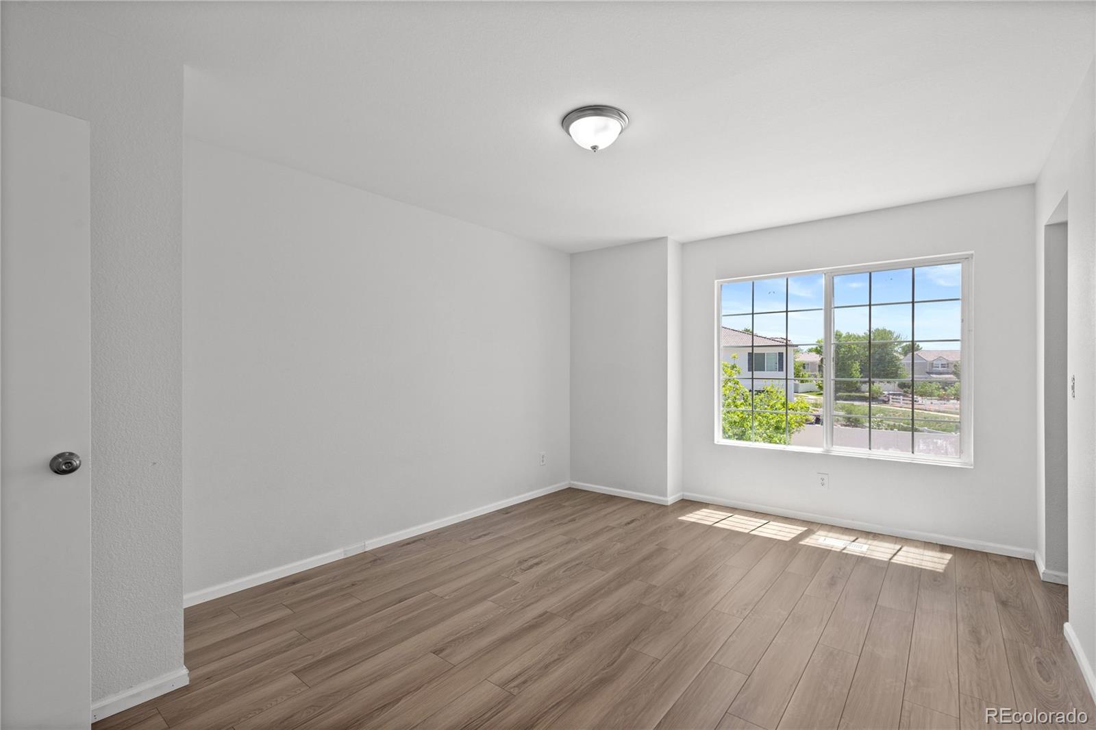 MLS Image #31 for 19817 e 47th place,denver, Colorado