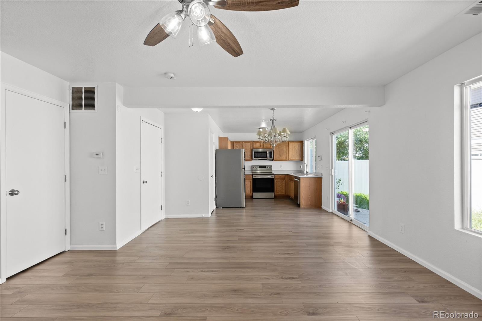 MLS Image #5 for 19817 e 47th place,denver, Colorado