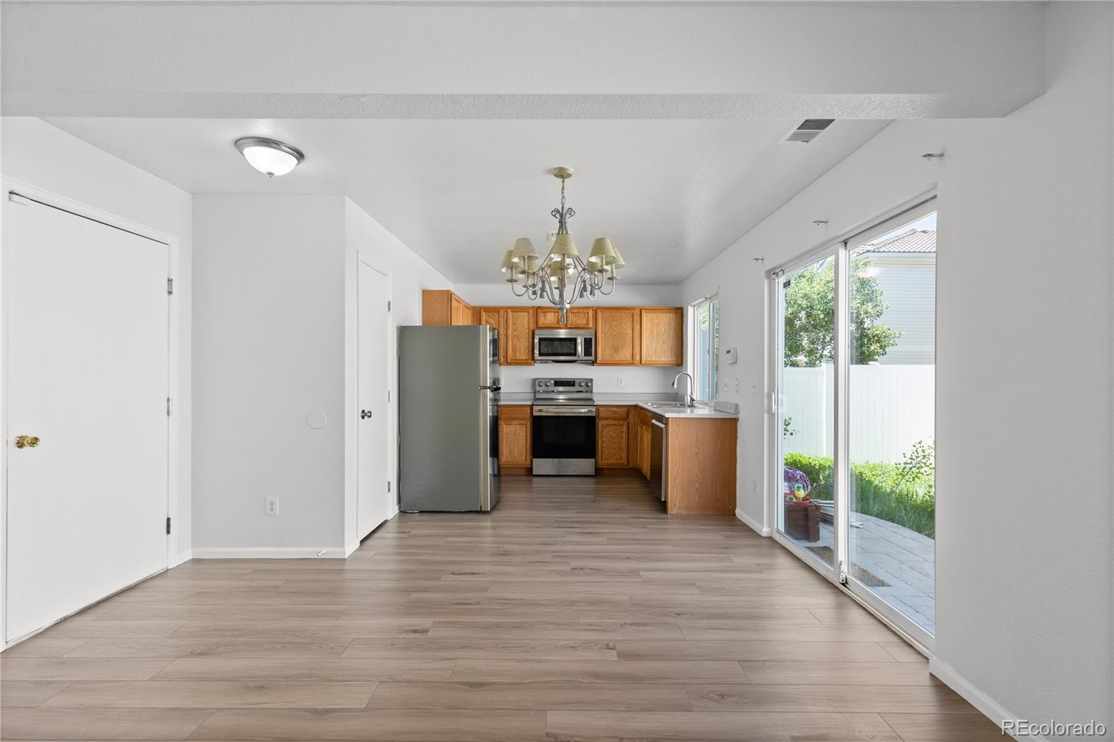 MLS Image #9 for 19817 e 47th place,denver, Colorado